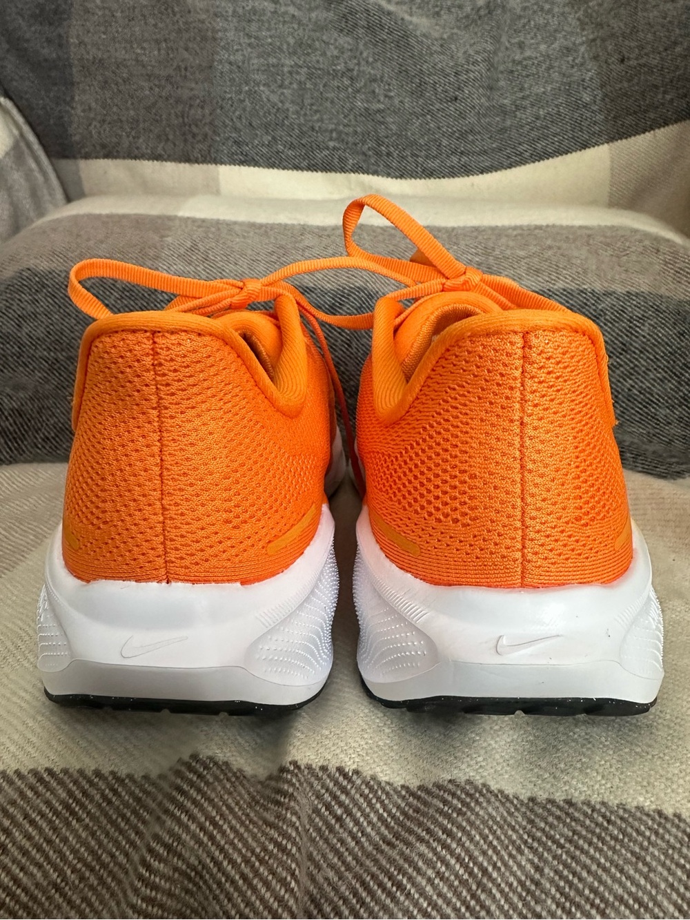 Nike Pegasus Air Zoom 41 Orange NEW - Picture 4 of 8